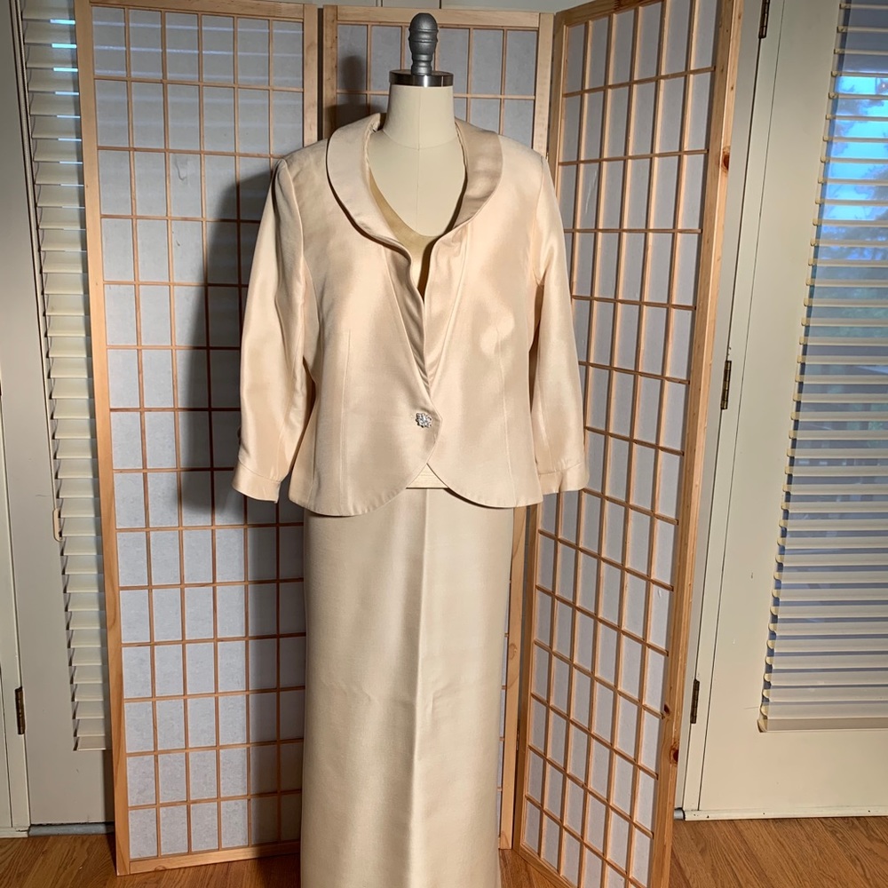 Sunny Choi silk long dress suit, size 14